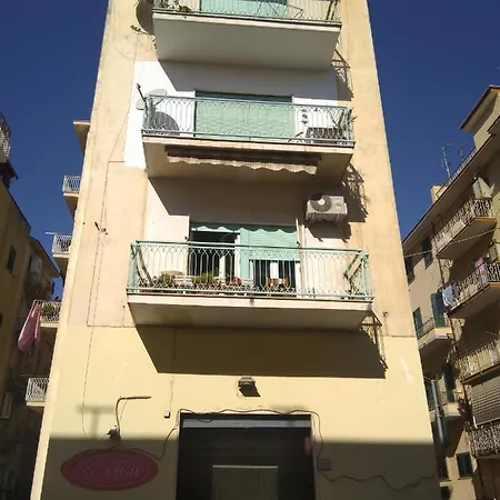 Apartment Flowers House Umberto *